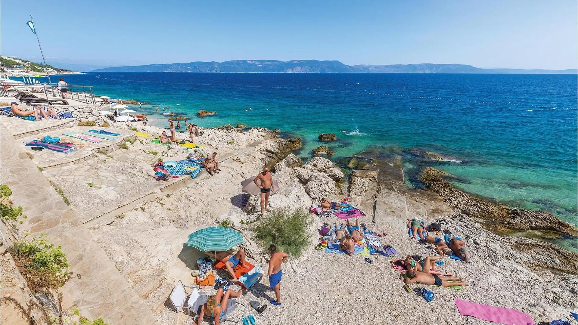 Holiday home 4 Bedroom Stunning Home In Nedescina