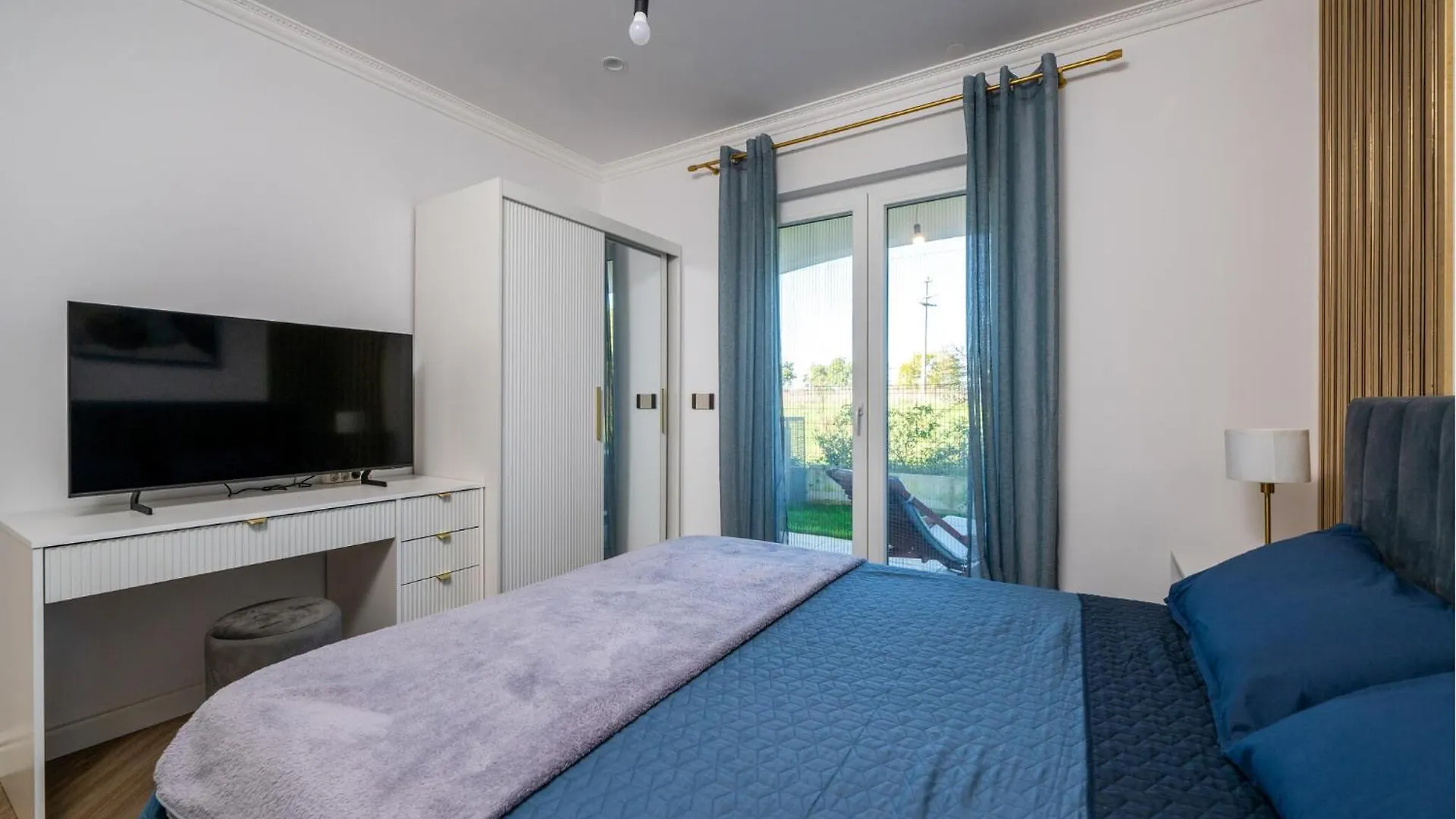 Holiday home 4 Bedroom Stunning Home In Nedescina